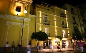 Palazzo Tritone & Abagnale